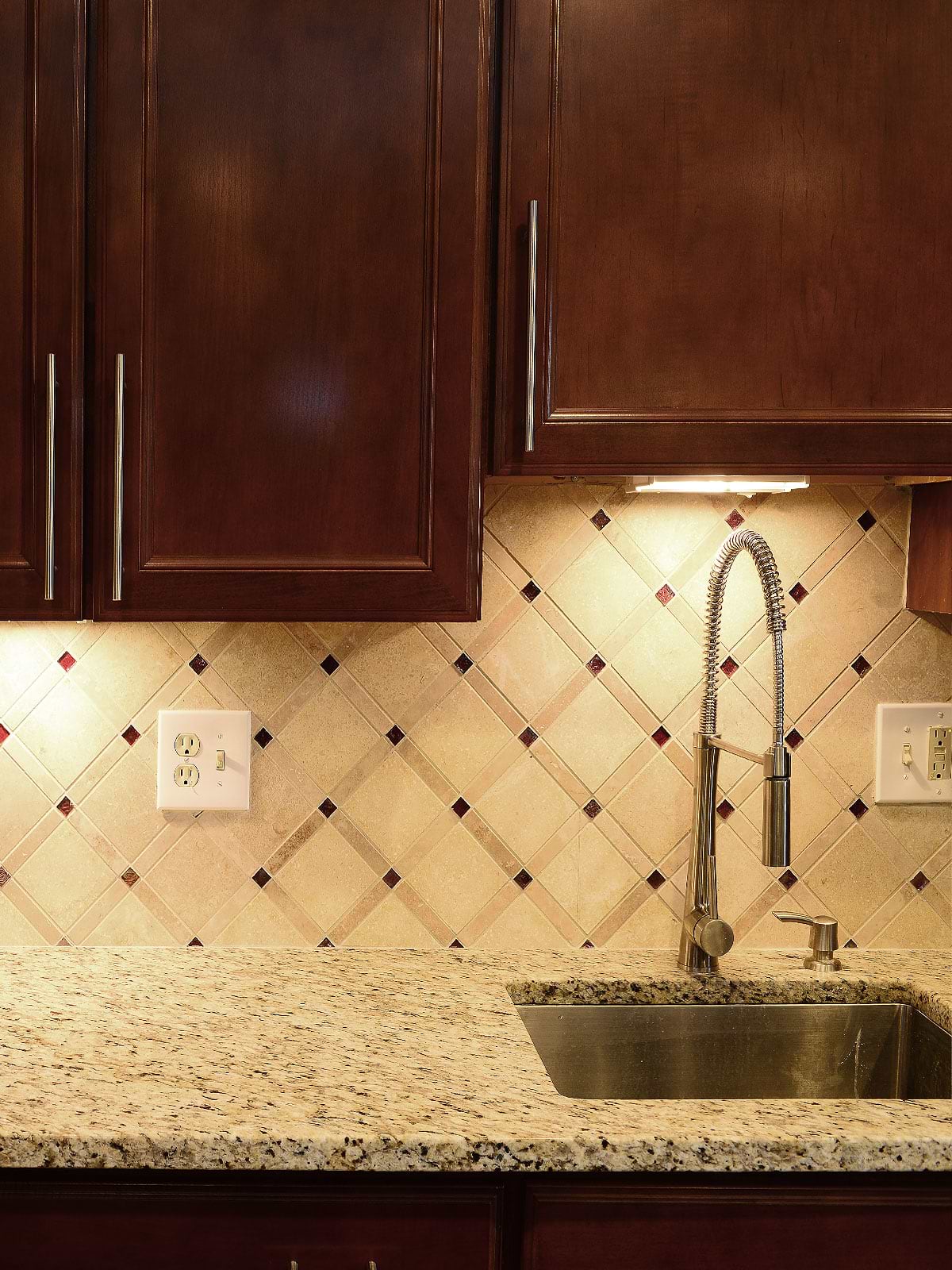 Giallo Ornamental Countertop Borwn Cabinet Backsplash Tile BA1029