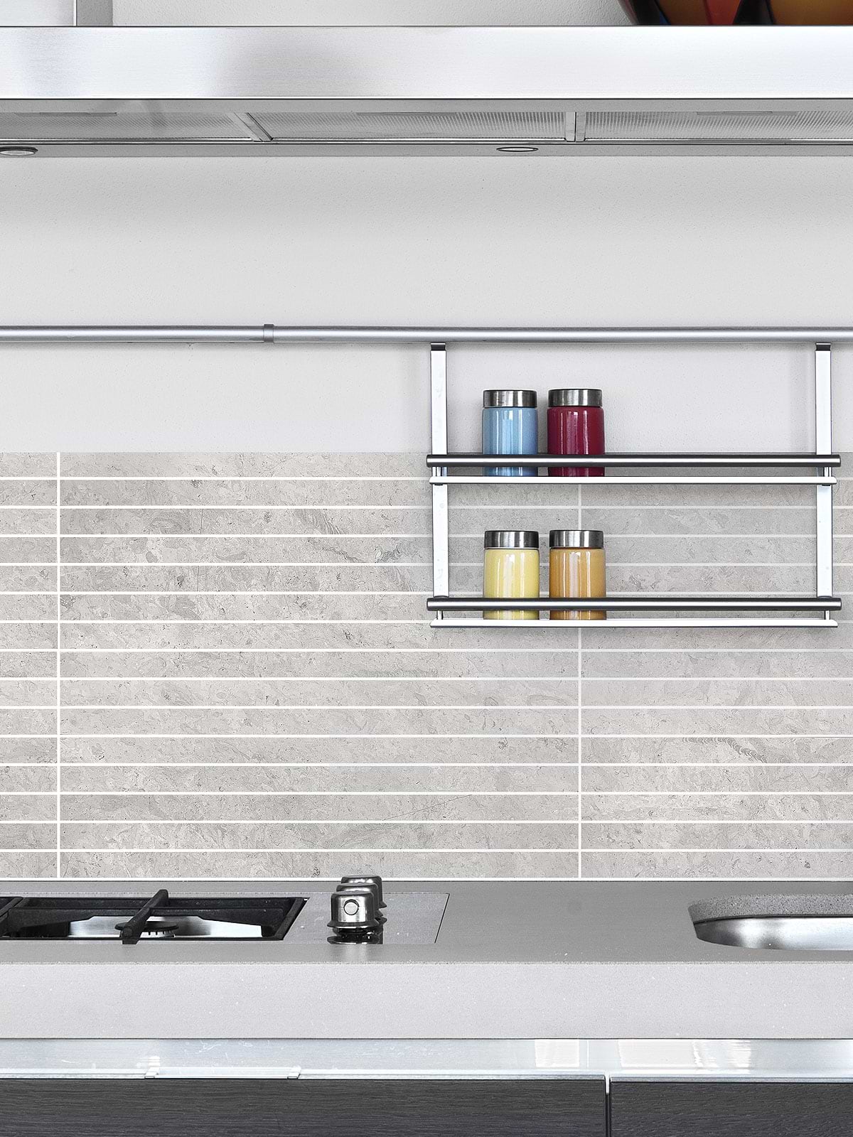 Gray countertop backsplash tile BA1038 #graybacksplash #limestonebacksplash #modernbacksplash #modernkitchen #graykitchen #graycabinetbacksplash