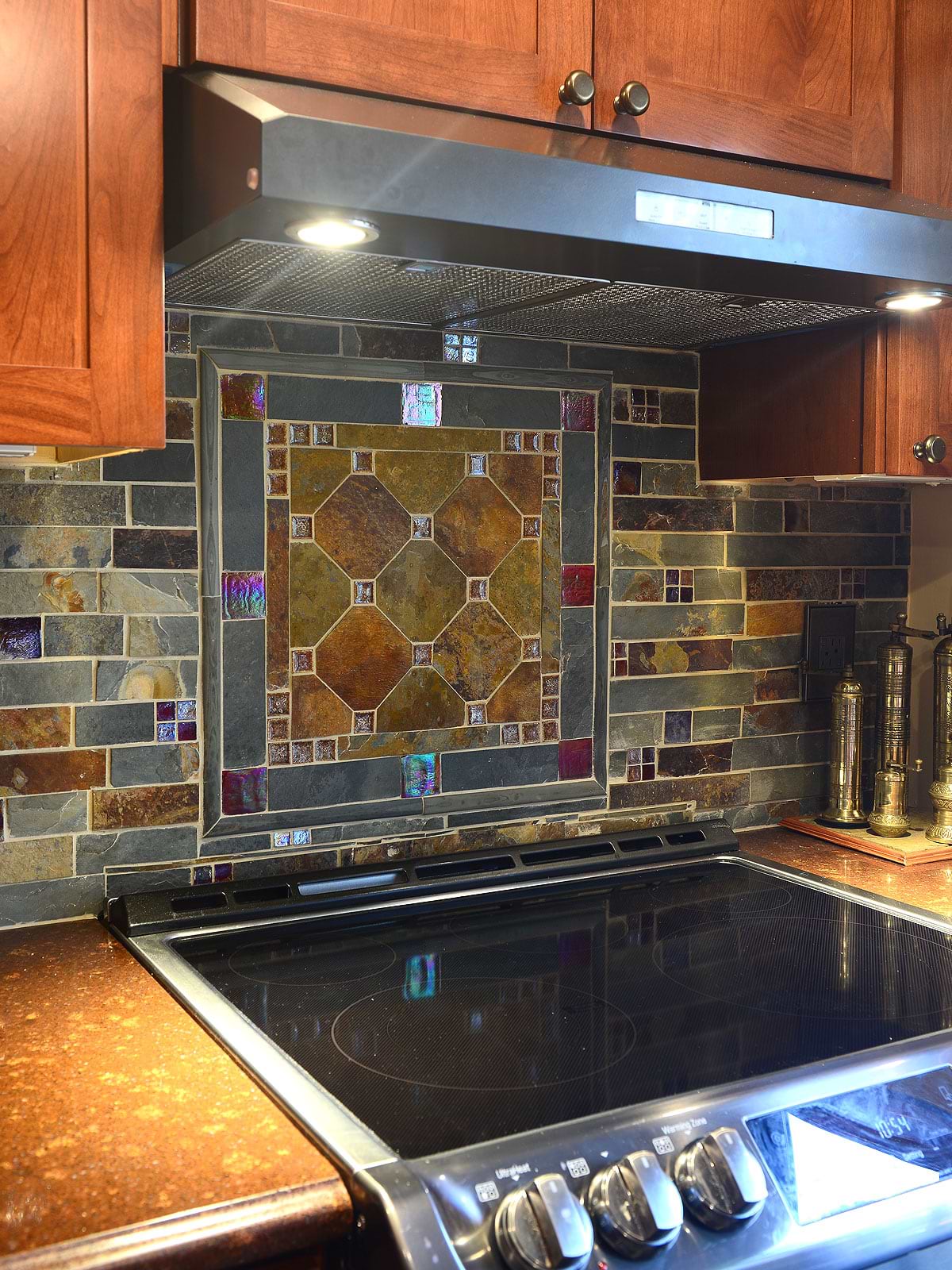 Slate and Burgundy Glass Backsplash Medallion Red Brown Quartz Countertop BA1026