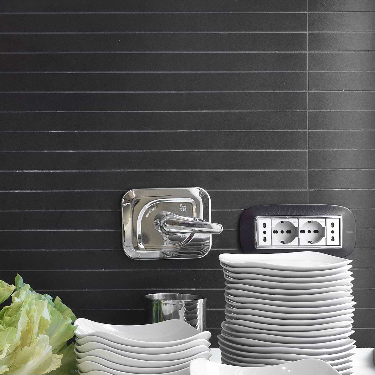 Modern black long subway backsplash tile 2