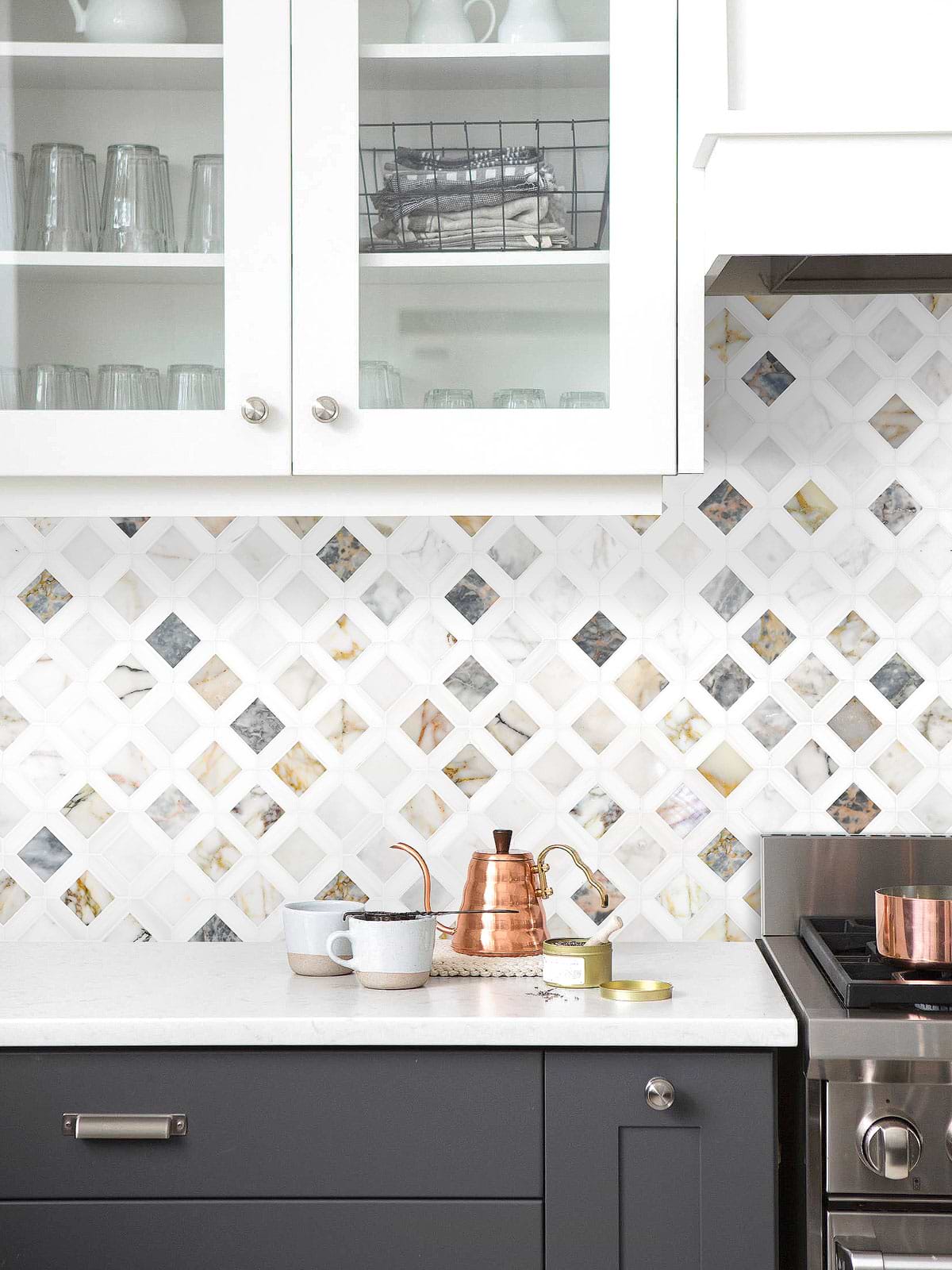 White Marble Backsplash White Marble Backsplash