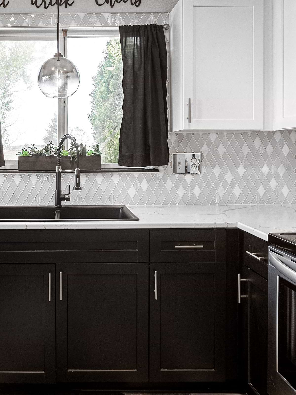 Two Tones Espresso And White Cabinet White Elegant Backsplash Tile BA62046