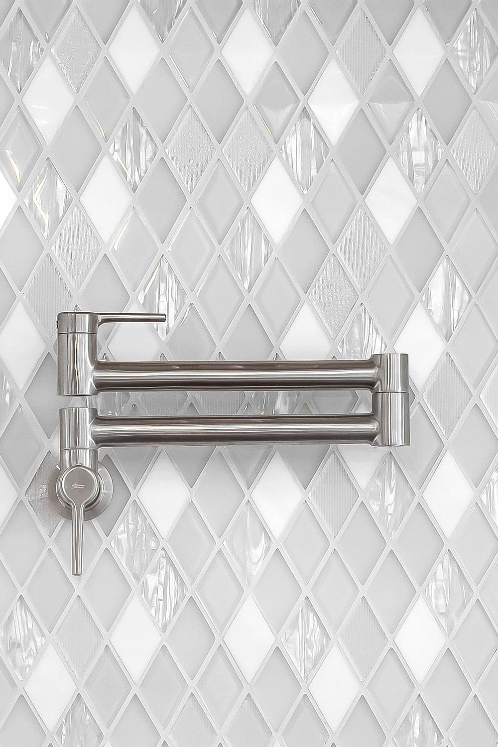 White Color Elegant Backsplash Tile Diamond Glass And Marble Tile BA62046