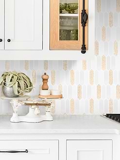 Glass Gold Pearl Picket Backsplash Tile BA6711