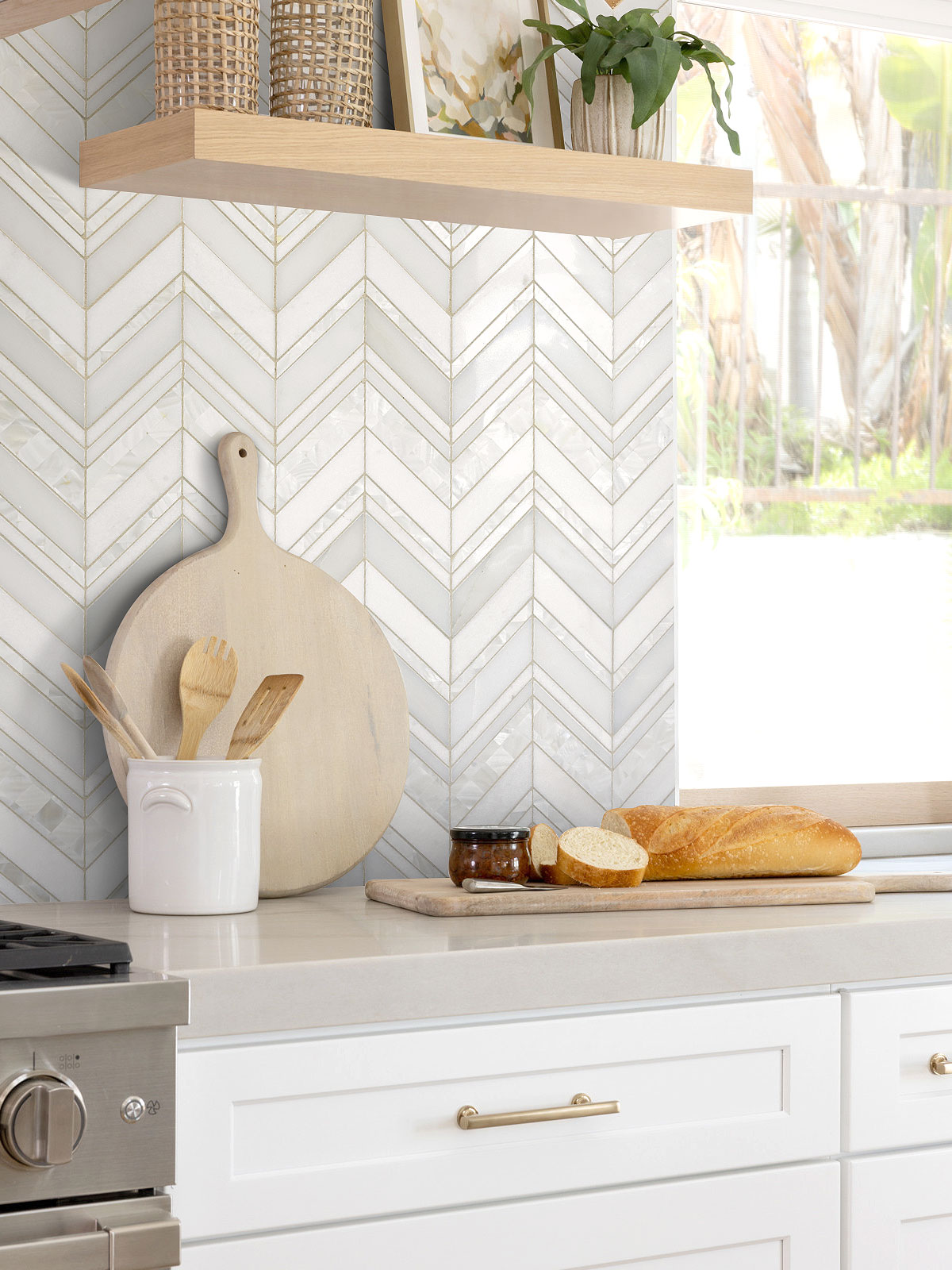 White Mother of pearl backsplash tile