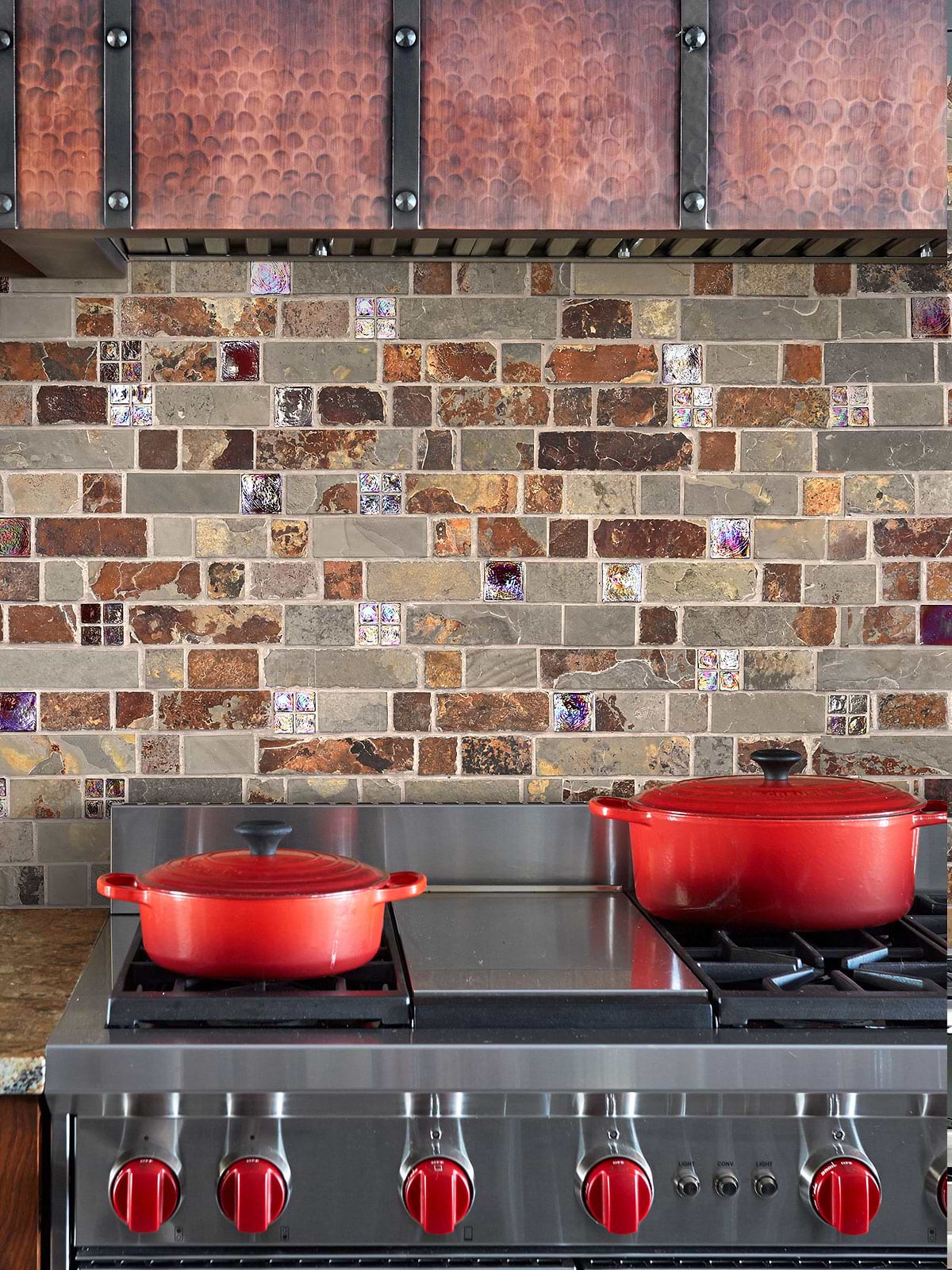 Brown Granite Countertop with Slate Burgundy Glass Backsplash Tile BA1026