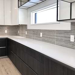 White modern countertop gray limestone backsplash tile BA1038
