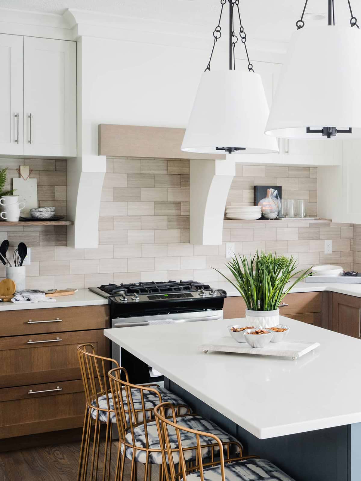 White Quartz Countertop With Warm Gray Marble Subway Backsplash Tile BA2007