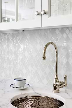 White Unique Glass Marble Kitchen Backsplash Tile Ba62046 4