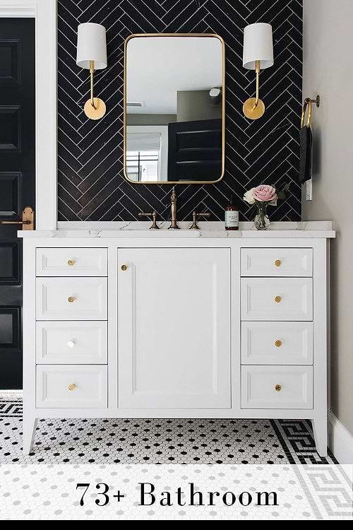black and white bathroom 3
