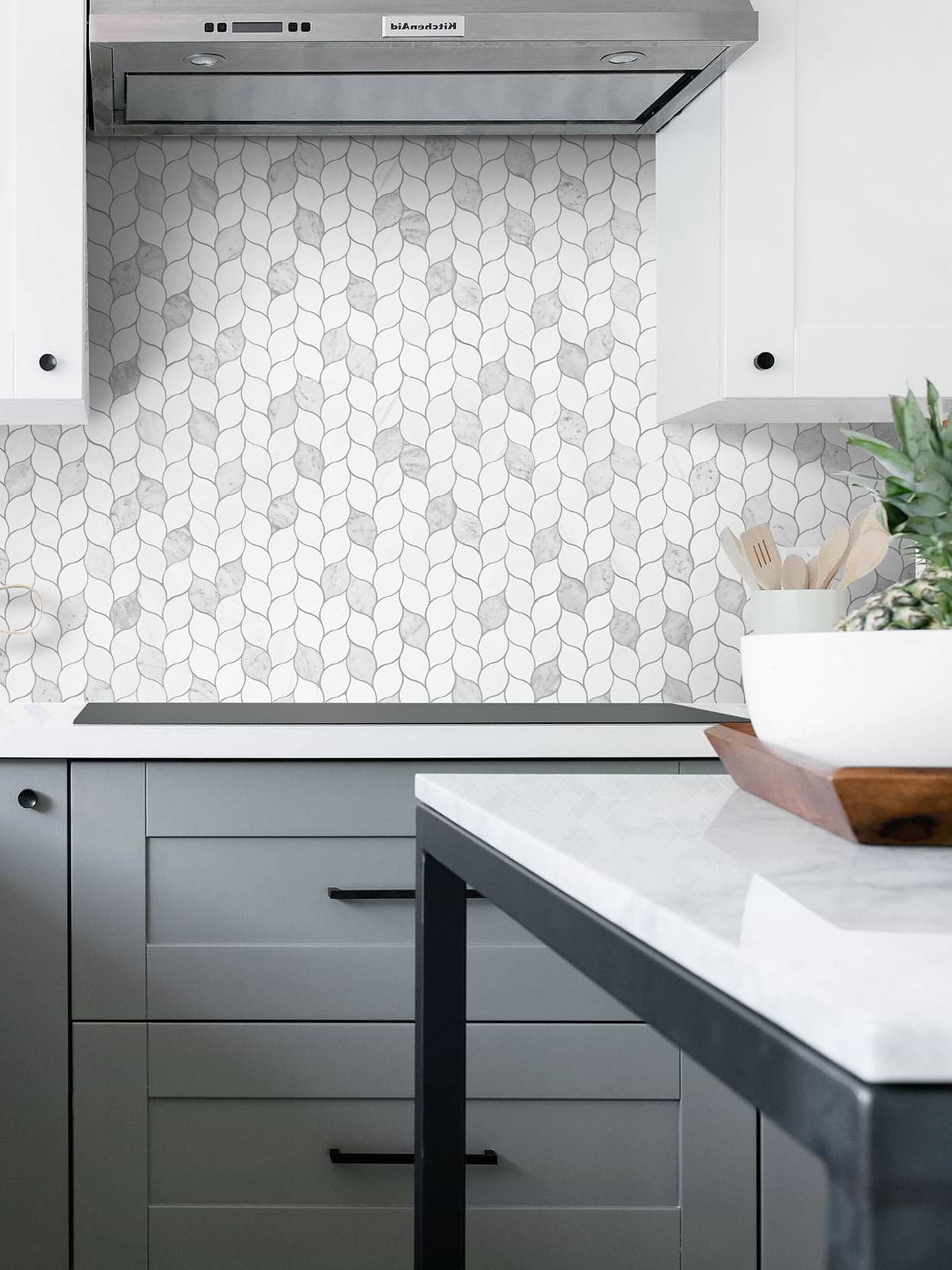 Two Tones Gray Cabinet with Marble Leaf Backsplash Tile BA6316