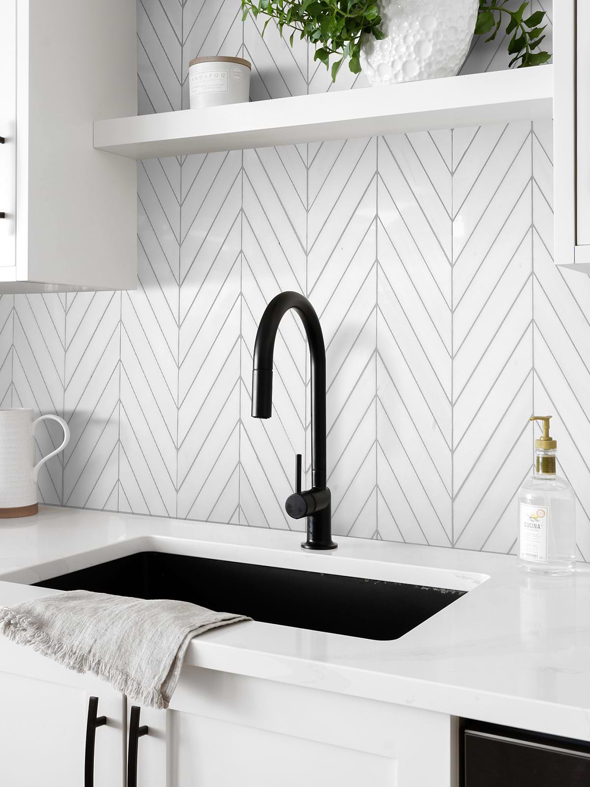 Quartz Countertop Large Marble White Chevron Tile BA6322