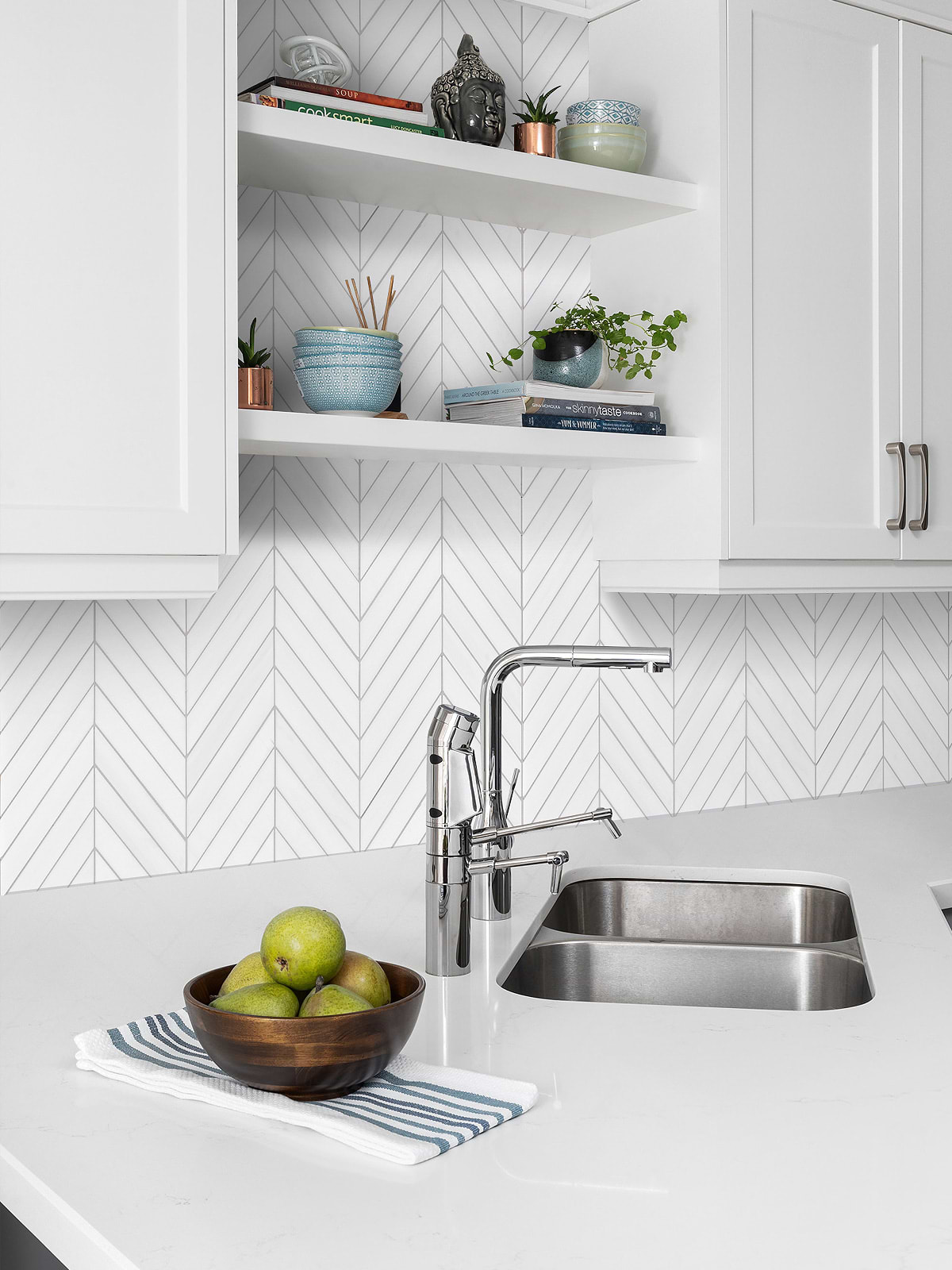White Quartz Countertop Large Marble White Chevron Tile BA6322