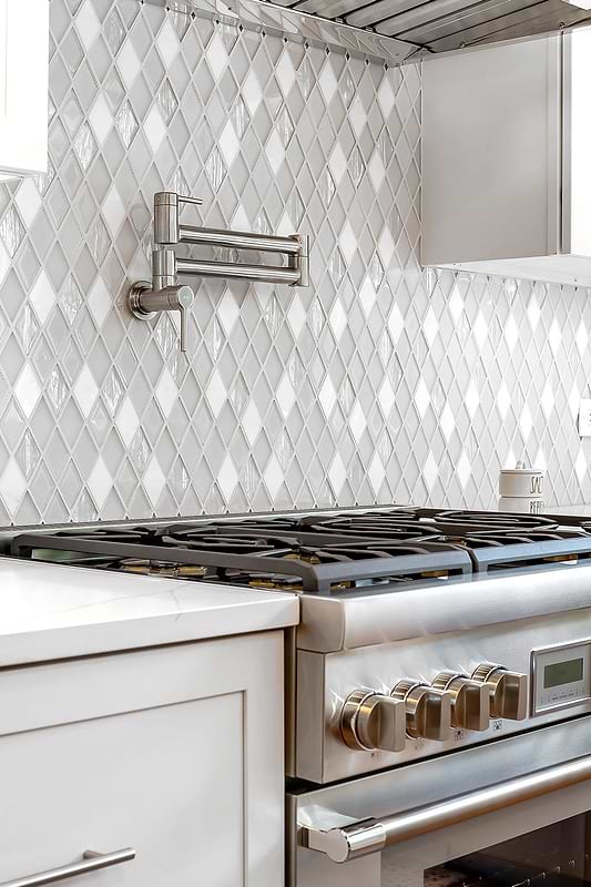 White Kitchen Cabinet White Countertop White Backsplash Tile BA62046