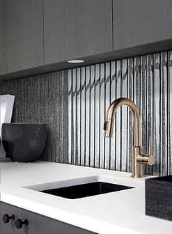 Shimmery Black Glass Modern Backsplash Tile BA8021 2