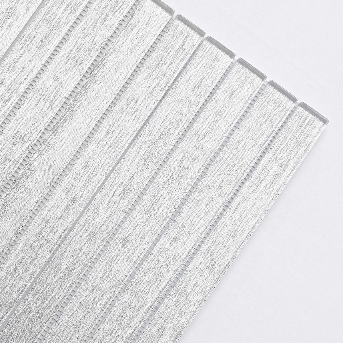 Shimmery White Glass Modern Backsplash Tile BA8022 10