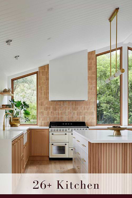 Backsplash for Wood Cabinet