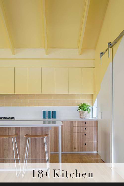 Backsplash for Yellow Kitchen