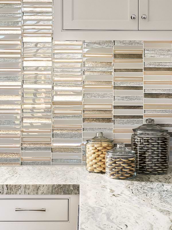 Beige Granite Countertop Rose Gold Beveled Edge Glass Backsplash Tile BA8009