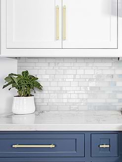 Blue White Cabinet with Pearl Glass Subway Tile BA7016