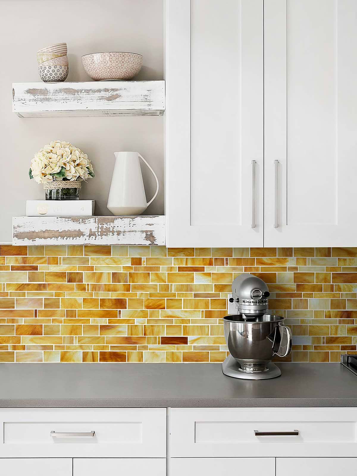 Gray Countertop Honey Onyx Glass Subway Mosaic Tile BA7017