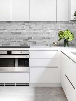 Modern White Kitchen with Diamond Glass Artisan Mosaic Tile BA7020