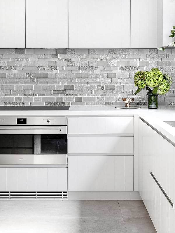 Modern White Kitchen with Diamond Glass Artisan Mosaic Tile BA7020