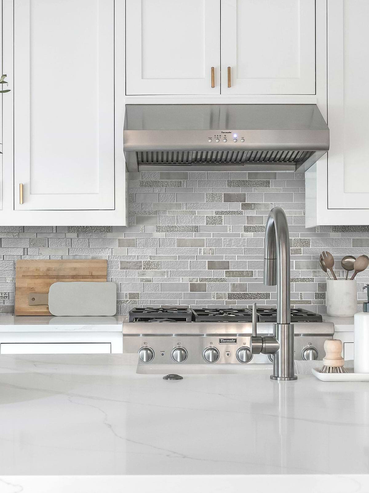 White Cabinet with Diamond Glass Artisan Mosaic Tile BA7020