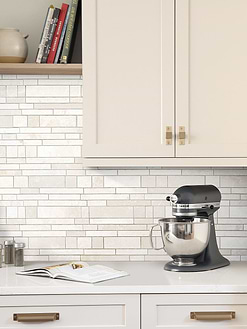 Beige Kitchen Cabinets with Beige Marble Backsplash Tile BA1095