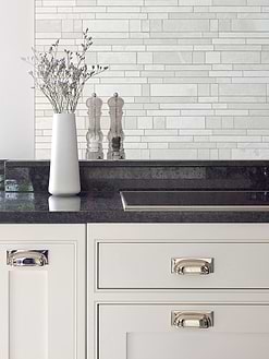 Black Countertop with Beige Marble Backsplash Tile BA1095