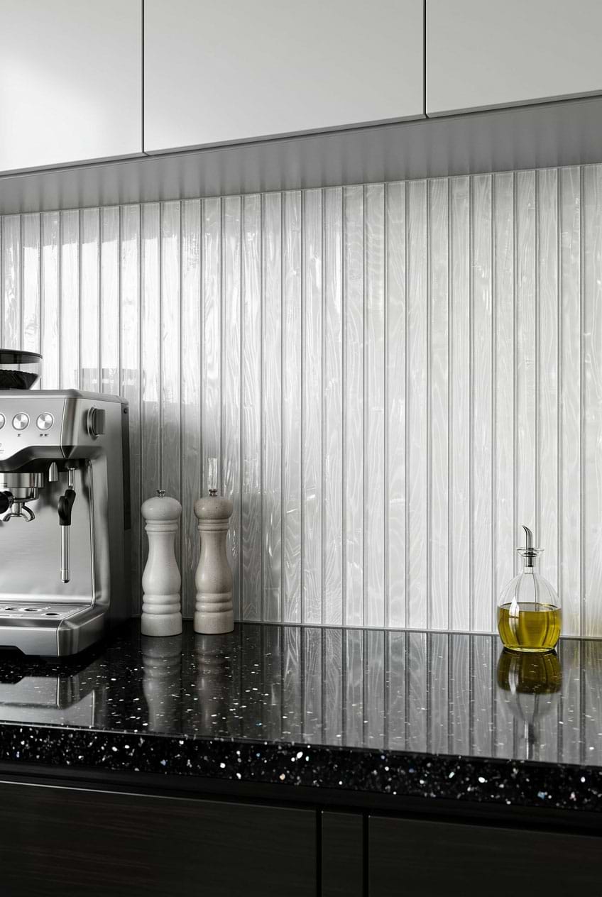 Elegant White Shell Glass Linear Tile Elegant White Shell Glass Linear Tile