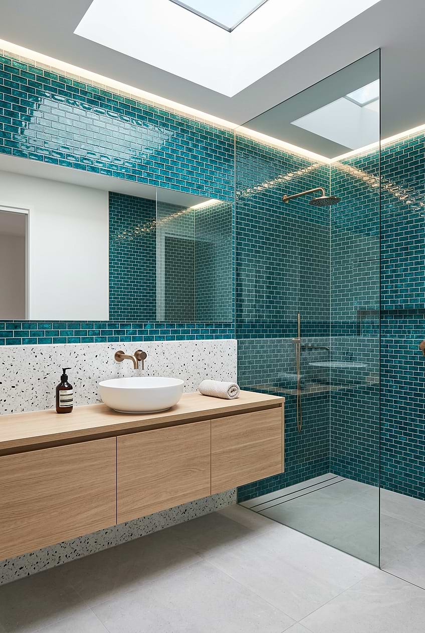Teal Blue Glass Modern Shower Tile BA5517 Teal Blue Glass Modern Shower Tile BA5517
