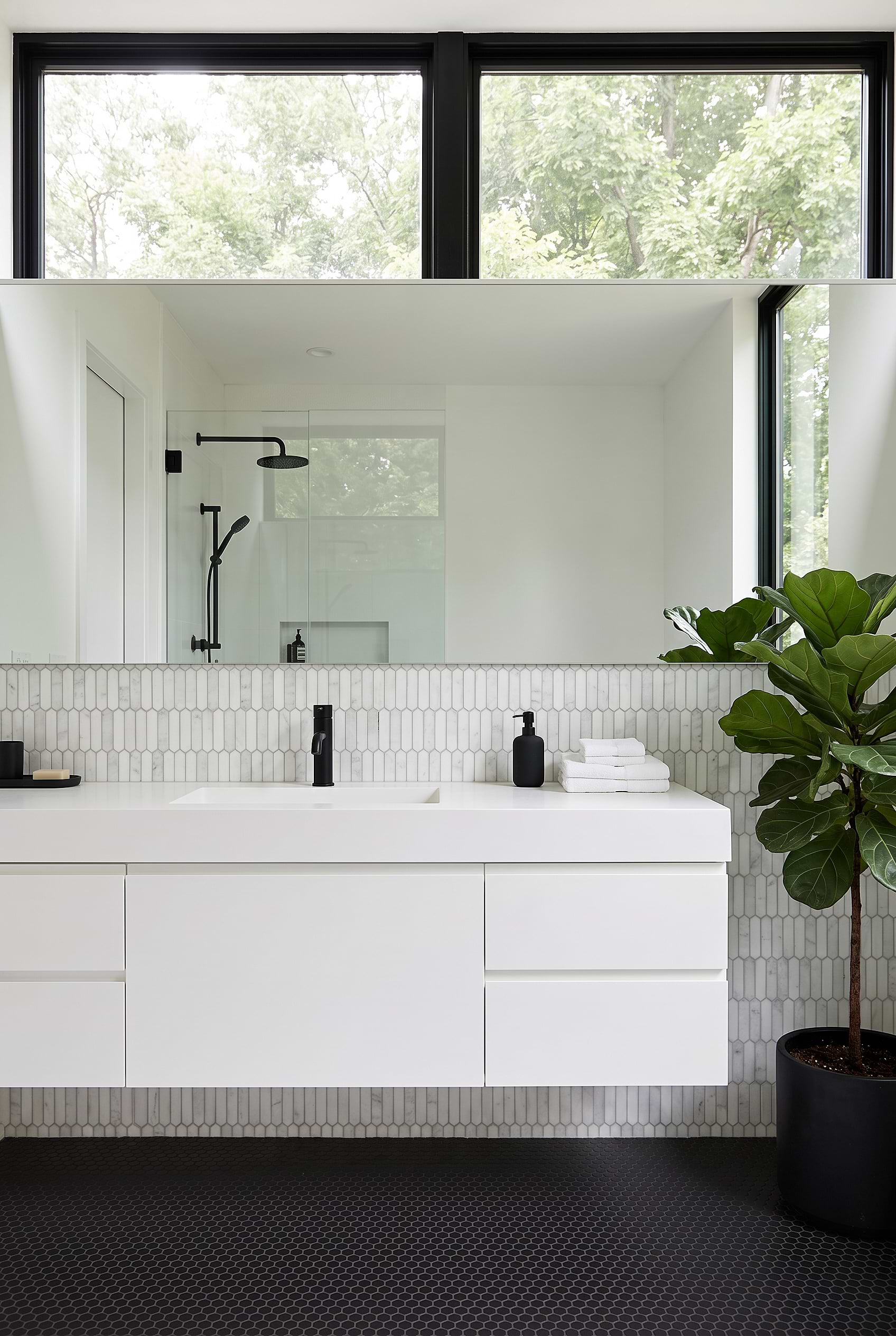 White Gray Picket Marble Bathroom Wall BA6321