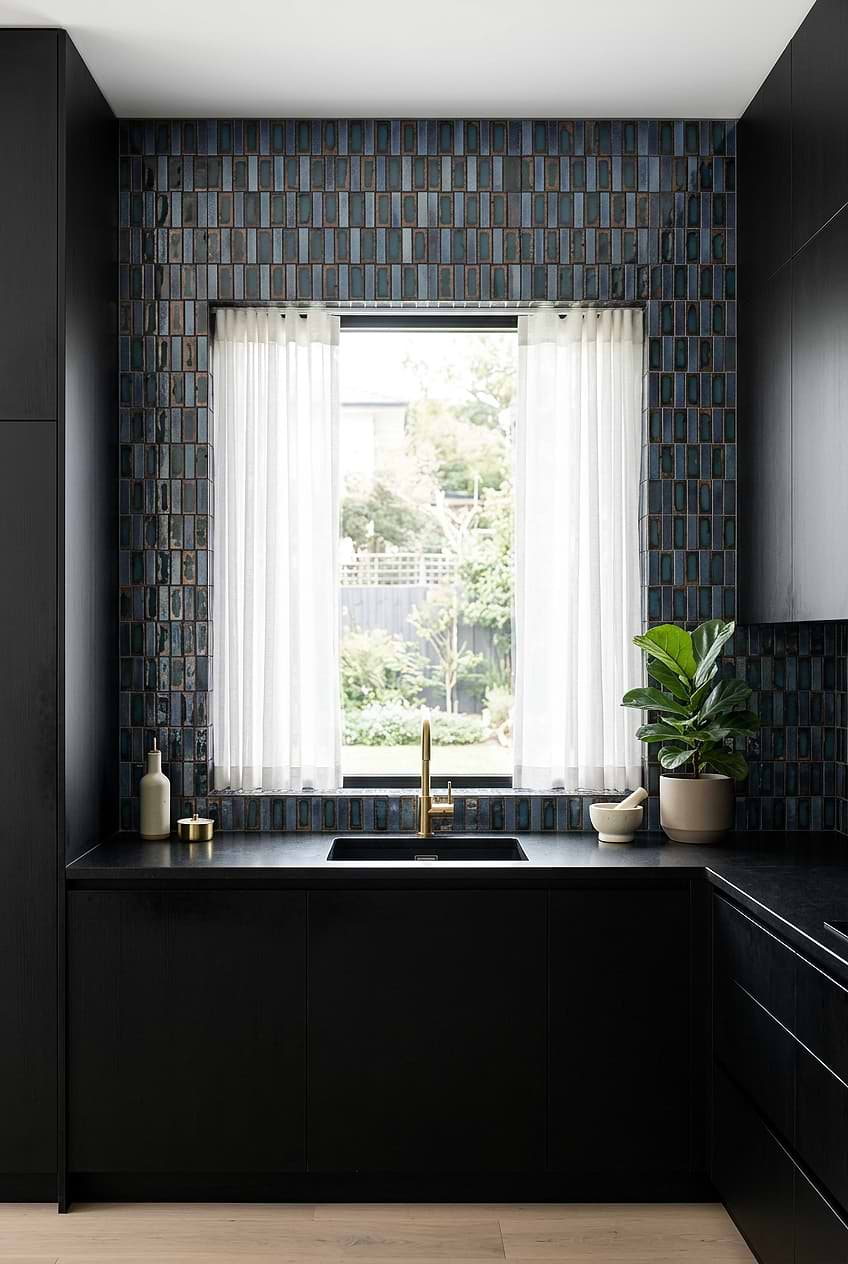 Rustic Blue Glass Vertical Mosaic Backsplash BA6204