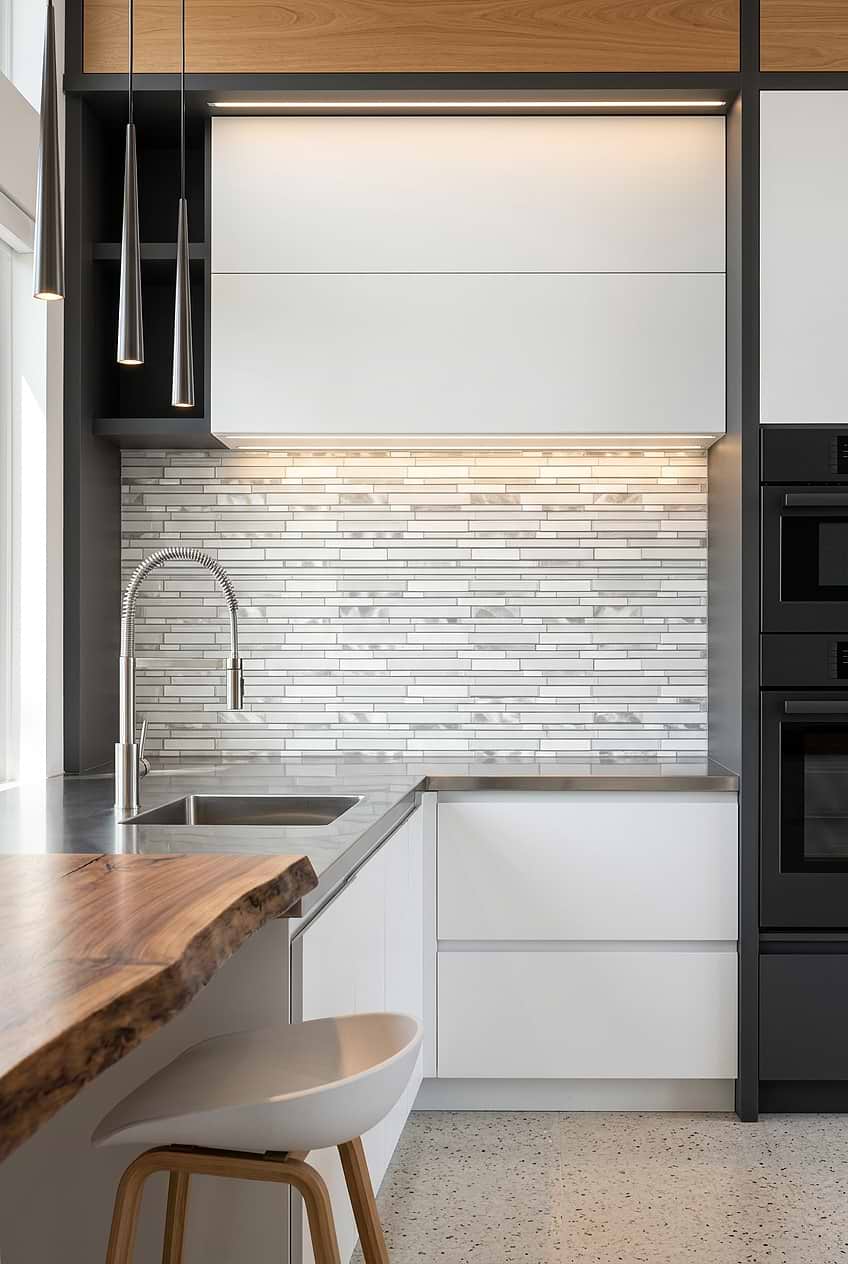 White Marble Glass Metal Mosaic BA62032