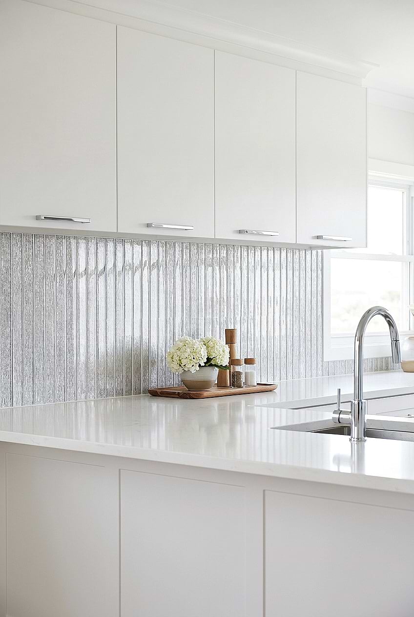 Silver White Vertical Glass Tile Kitchen Backsplash BA8022
