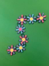 ספר מדבקות ויצירה THE KIDS BOOK OF CRAFT LOVE