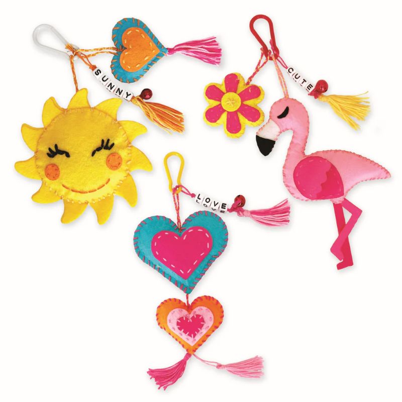 ערכת צ'רמים לתפירה מלבד DECO PACKPACK CHARMS FELT ART SET 