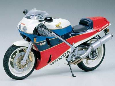 ערכת הרכבה אופנוע HONDA VFR750R TAMIYA