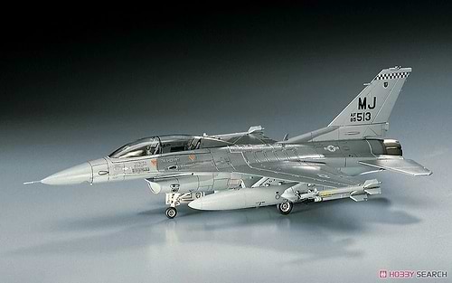 ערכת הרכבה מטוס F-16D FIGHTING FALCON HASEGAWA