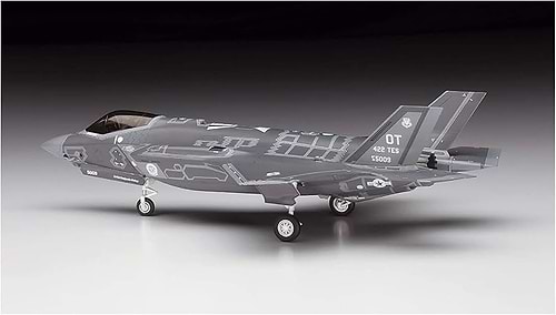ערכת הרכבה מטוס F-35A LIGHTING II HASEGAWA