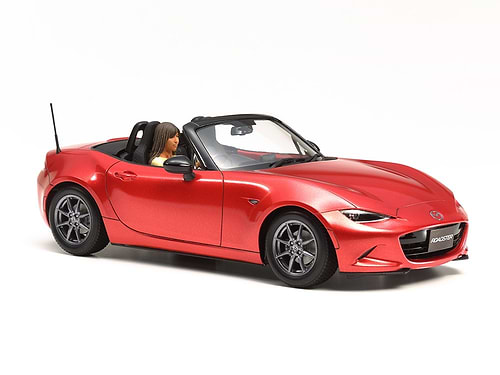 ערכת הרכבה מכונית  MAZDA ROADSTER MX-5 TAMIYA 