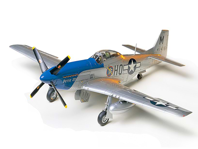 ערכת הרכבה מטוס NORTH AMERICAN P-51D MUSTANG 8TH AF TAMIYA