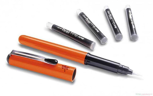 טוש מכחול GFKPF-A PENTEL שחור