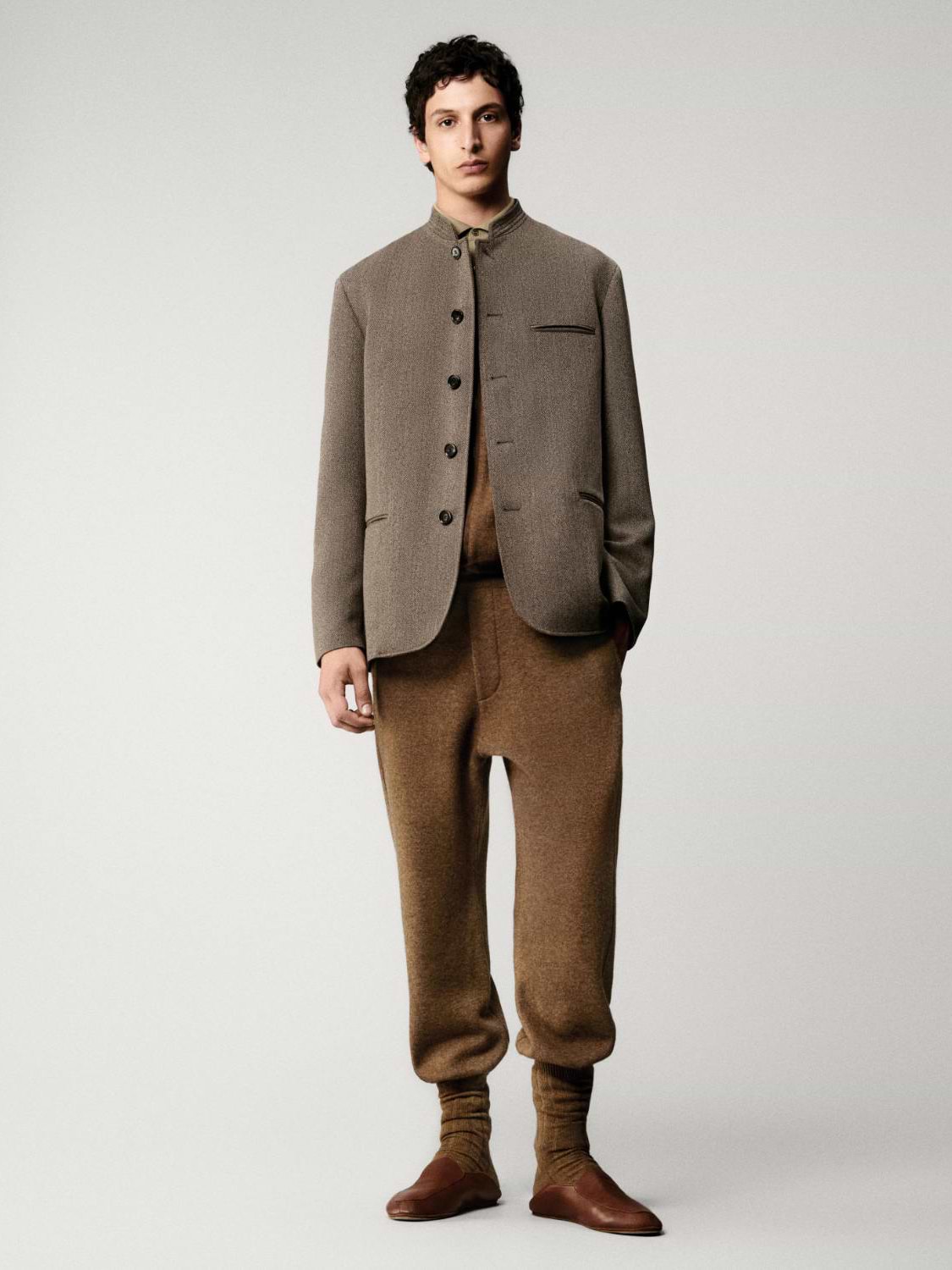 Клиторальды ынталандыру бар BDSM порно