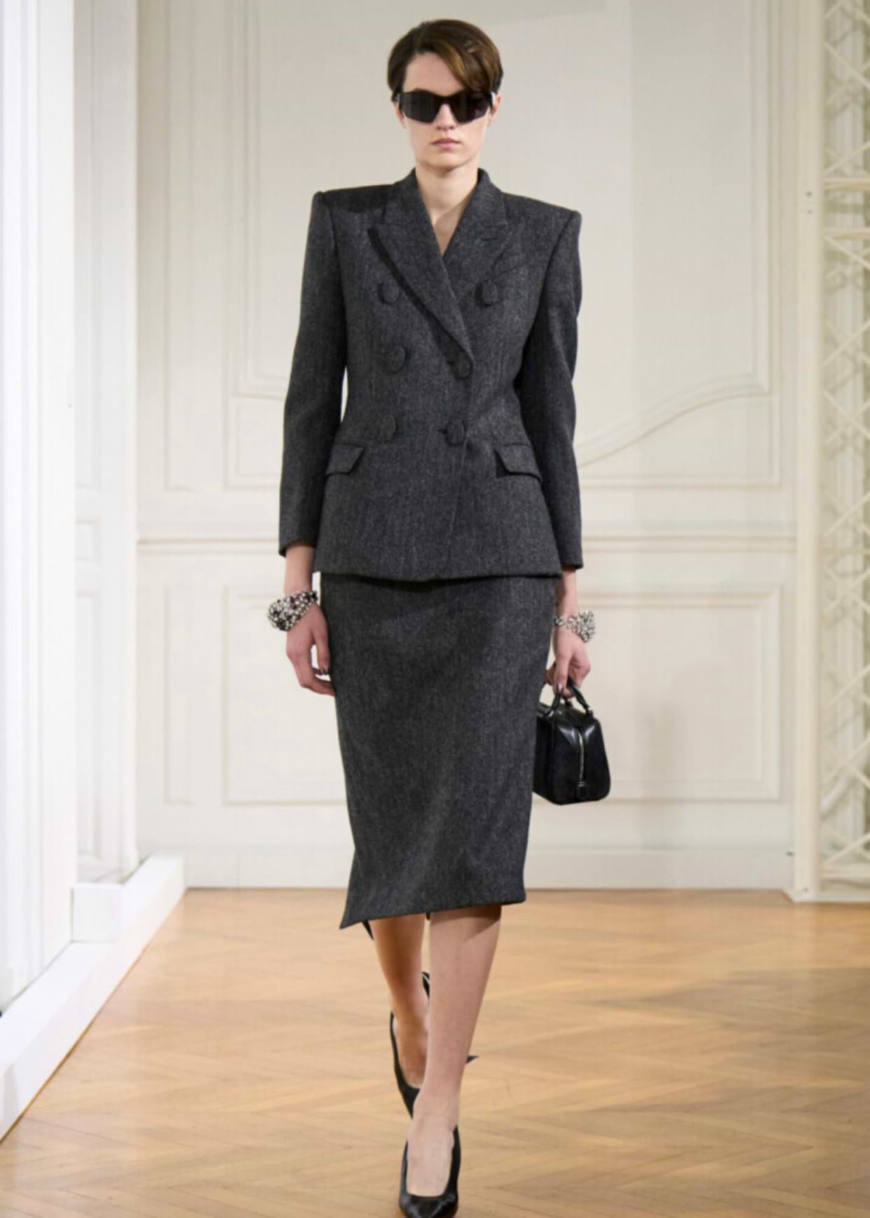 JMJ белдікпен секс