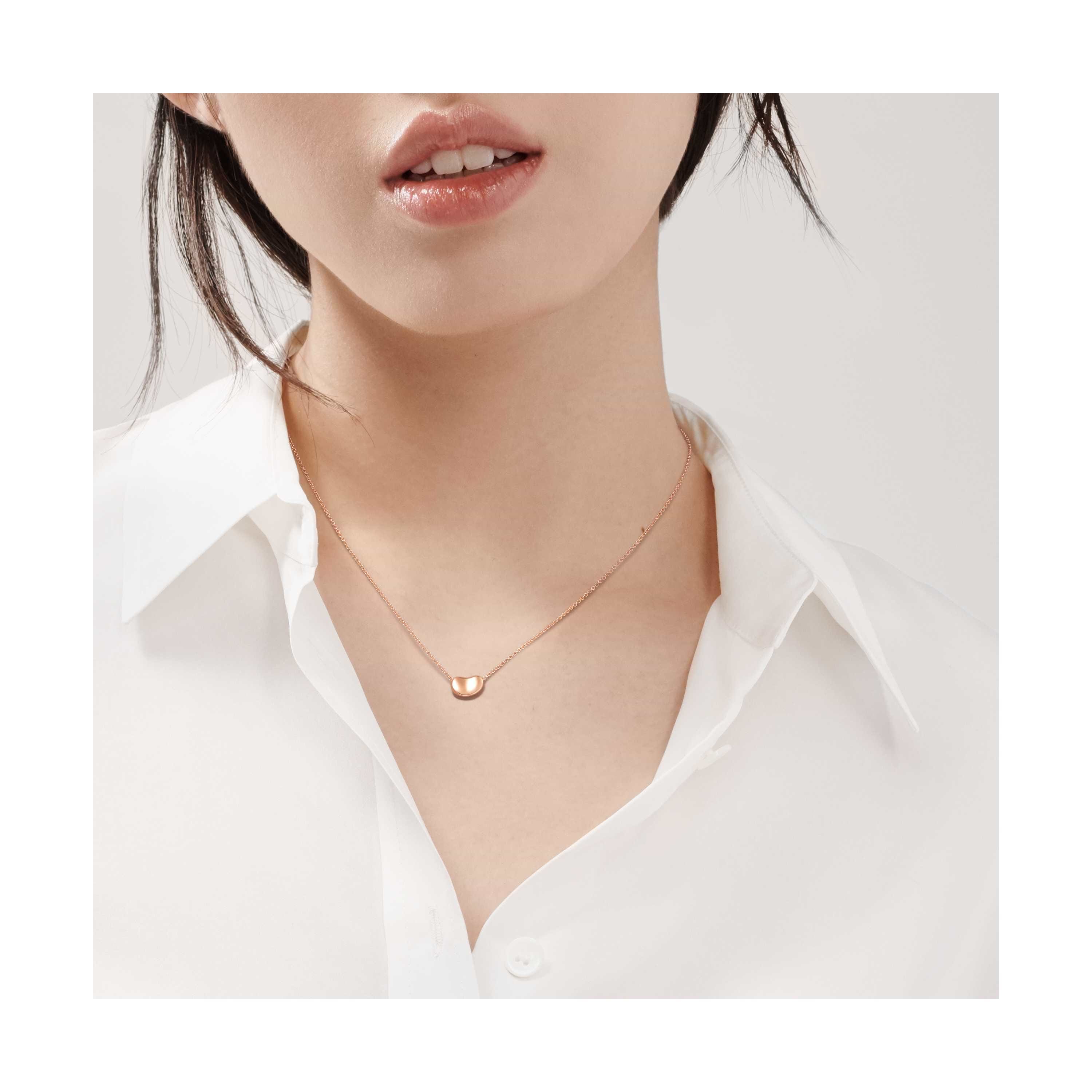【Tiffany & Co.】Elsa Peretti ★ ビーン デザイン ペンダント Elsa Peretti® Bean Design pendant in sterling silver