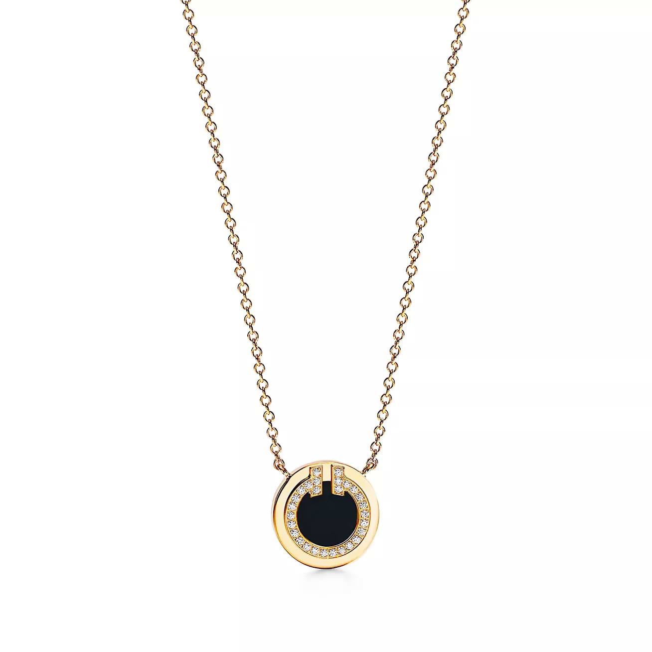 【Tiffany&Co】TiffanyT☆18k Gold Black Onyx Circle ピアス Tiffany T Black Onyx Circle Earrings | Pampillonia Jewelers