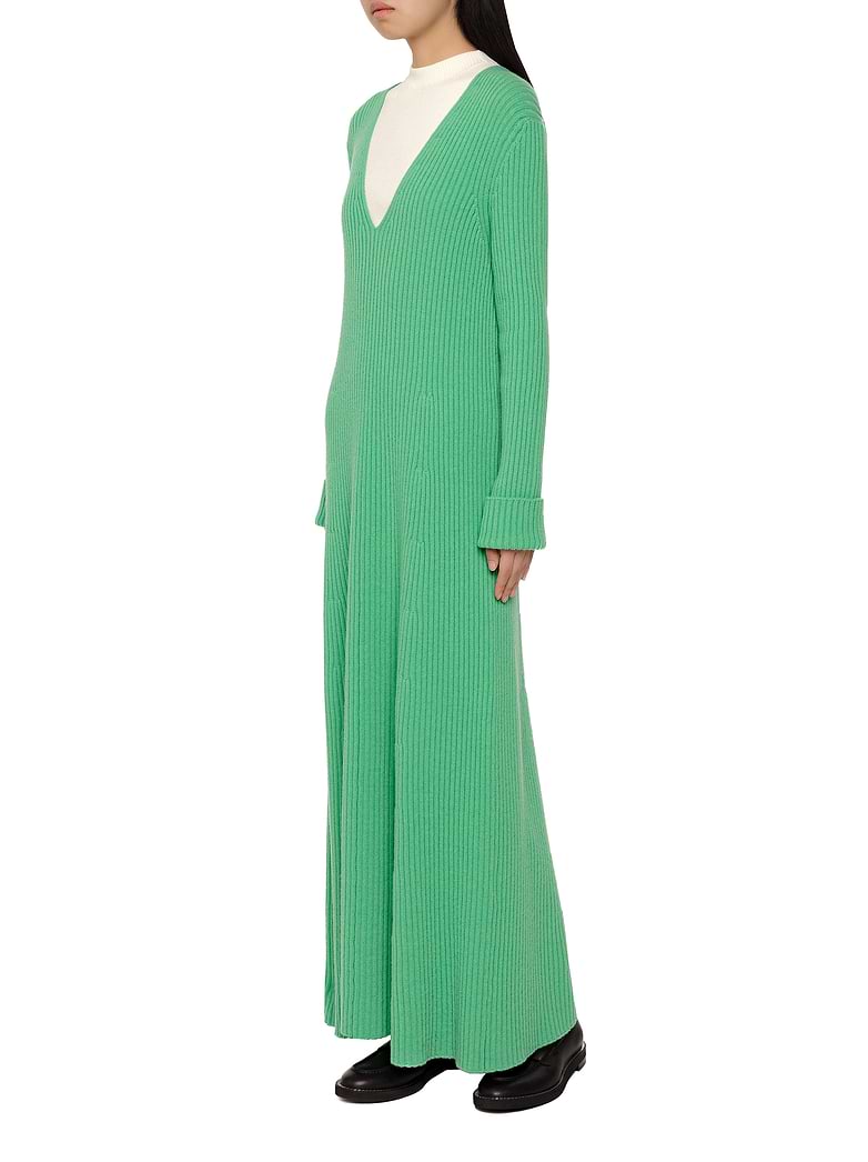 Көшедегі жалаңаш әйелдер қолдан жасалған видео Көшедегі жалаңаш әйелдер қолдан жасалған видео