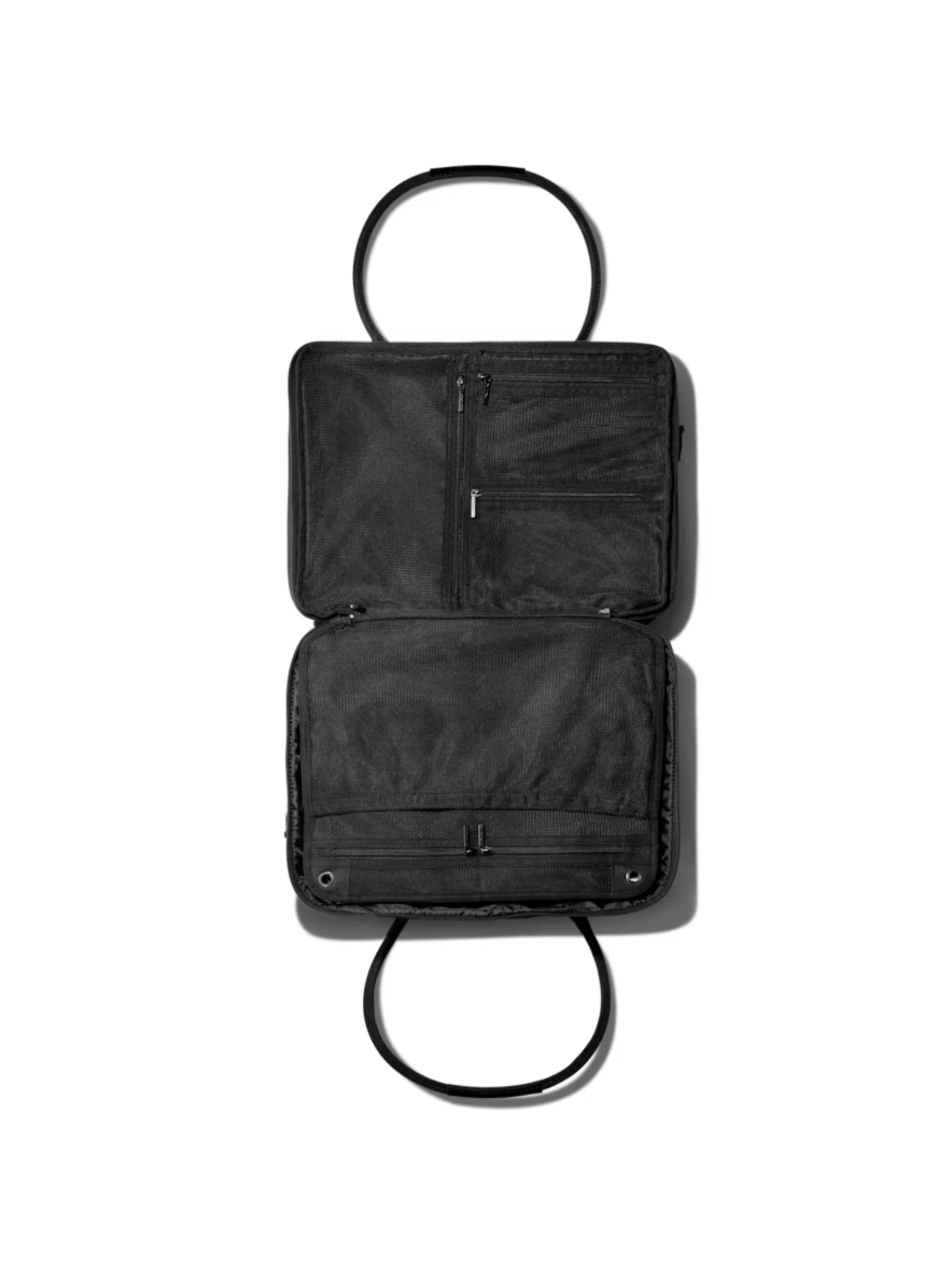 Порно бейненің дефлорациясы Мен жалаңаш қызымды суретке түсірдім